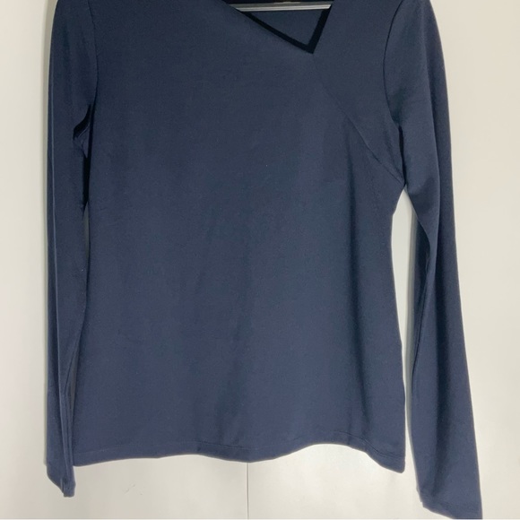 Cabi Contessa Long Sleeve Asymmetric Neckline Navy Built-In Shelf Bra Soft Sz SM - Picture 7 of 16